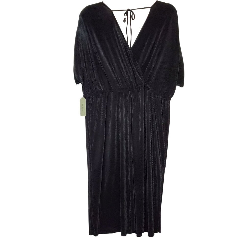 Nine.Eight New York Black Pleated Maxi Dress 3X V-Neck With Tie Closure Womens